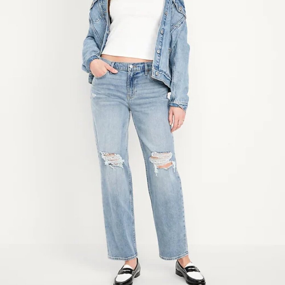 Old Navy Boyfriend Mid-Rise Ripped Jeans - Size 10